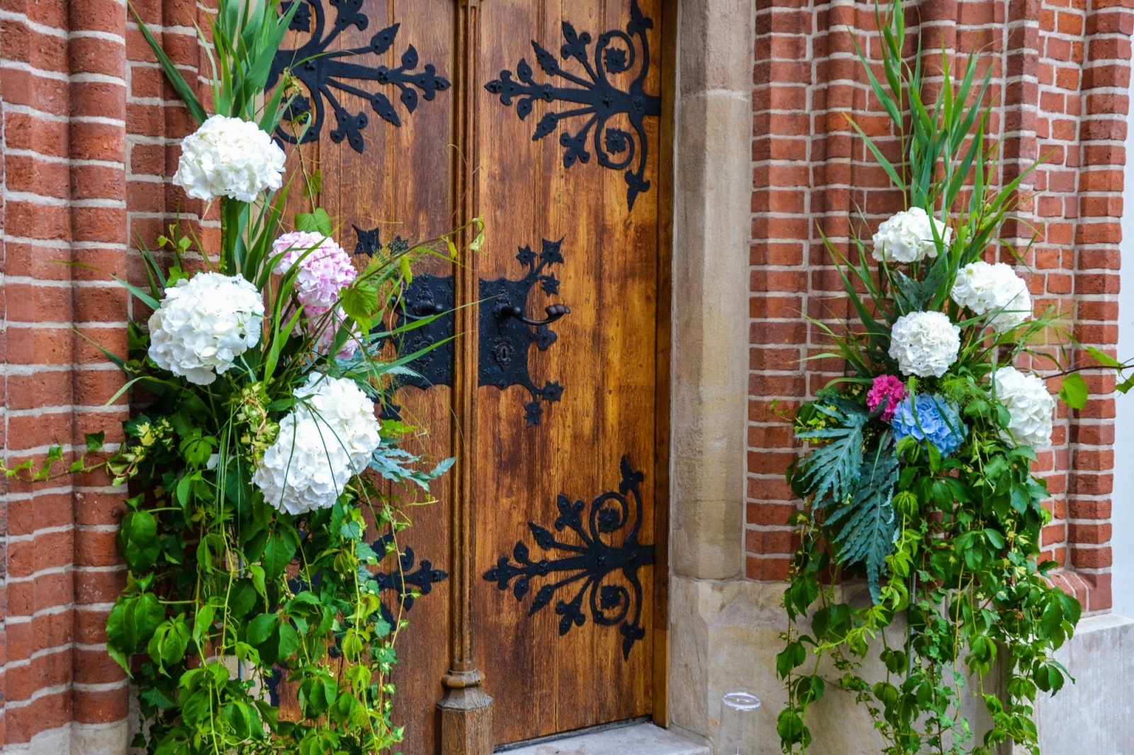 Zdjęcie w galerii na portalu naszraciborz.pl: Jak wam się podoba ślubny wystrój kaplicy zamkowej w Raciborzu? [FOTO] wiadomości z regionu