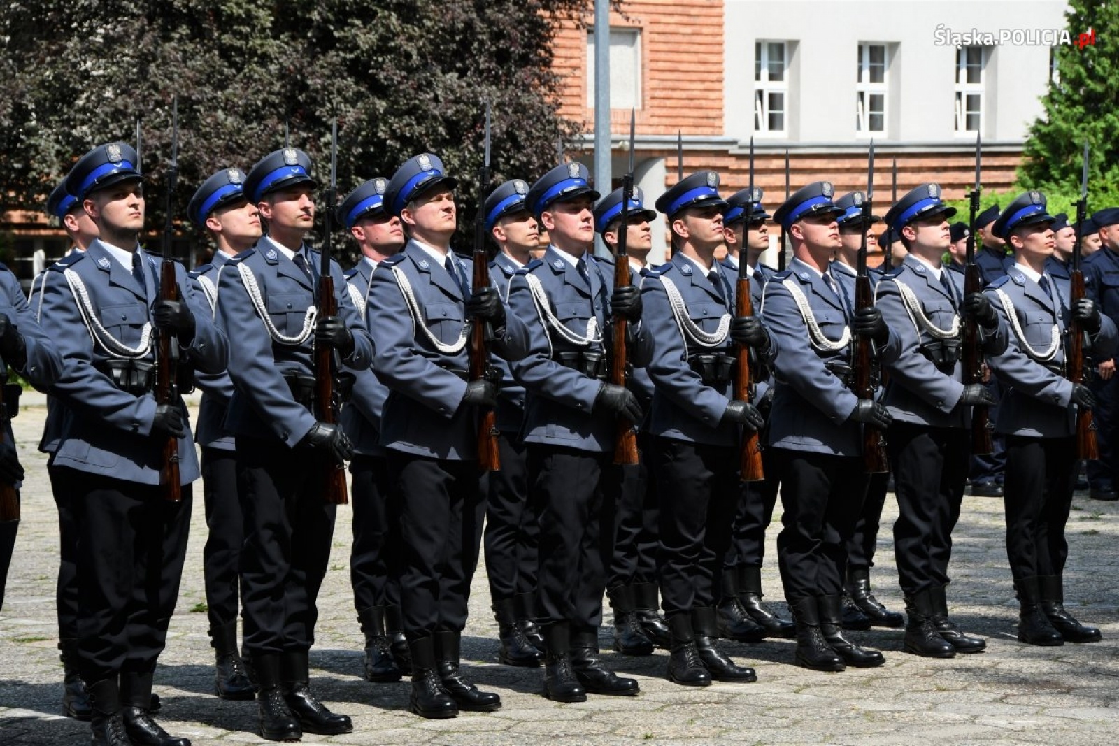 Zdjęcie w galerii na portalu naszraciborz.pl: Nowi funkcjonariusze złożyli ślubowanie. Na kolejnych czekają wakaty wiadomości z regionu