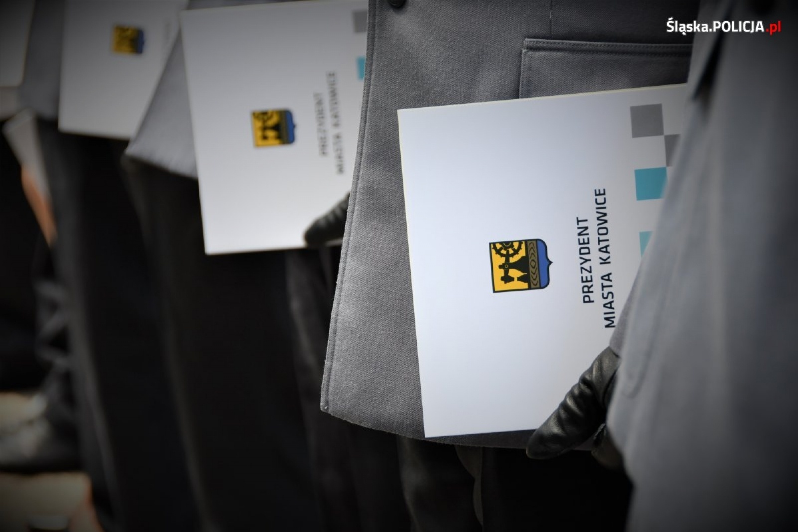 Zdjęcie w galerii na portalu naszraciborz.pl: Nowi funkcjonariusze złożyli ślubowanie. Na kolejnych czekają wakaty wiadomości z regionu