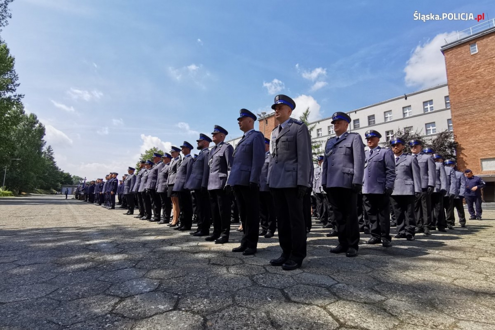 Zdjęcie w galerii na portalu naszraciborz.pl: Nowi funkcjonariusze złożyli ślubowanie. Na kolejnych czekają wakaty wiadomości z regionu