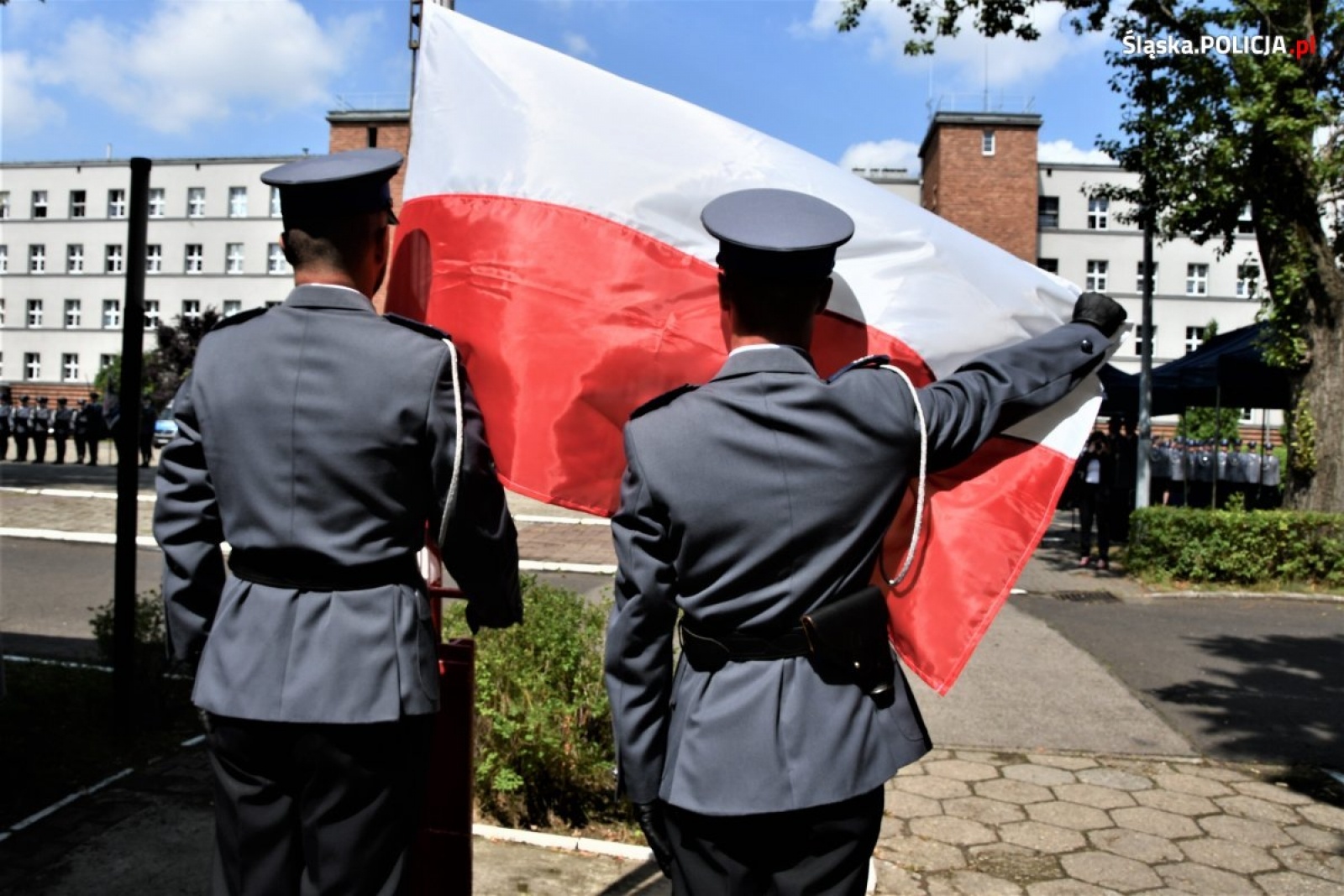 Zdjęcie w galerii na portalu naszraciborz.pl: Nowi funkcjonariusze złożyli ślubowanie. Na kolejnych czekają wakaty wiadomości z regionu