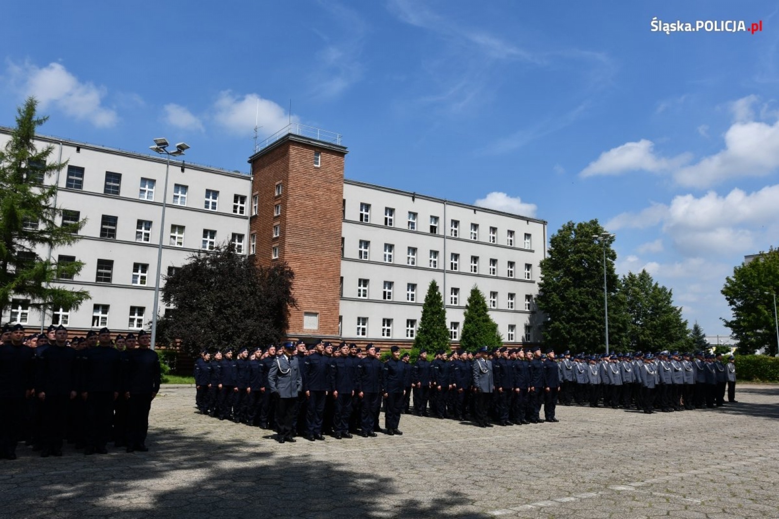 Zdjęcie w galerii na portalu naszraciborz.pl: Nowi funkcjonariusze złożyli ślubowanie. Na kolejnych czekają wakaty wiadomości z regionu