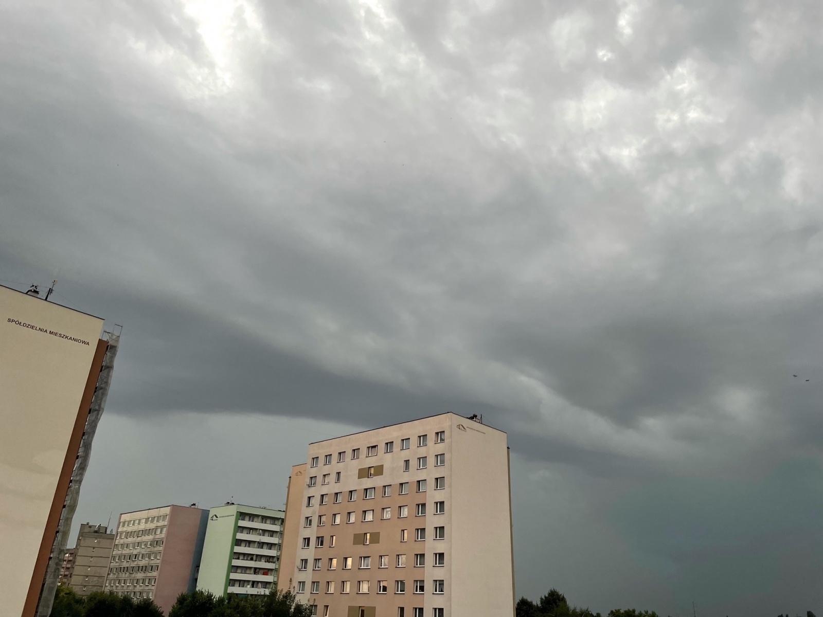 Zdjęcie w galerii na portalu naszraciborz.pl: Ulewa spowodowała podtopienia w gm. Krzyżanowice oraz Krzanowice [WIDEO] wiadomości z regionu