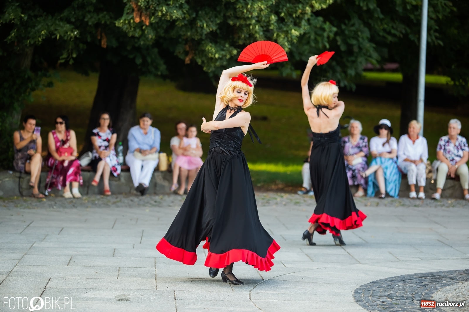 Zdjęcie w galerii na portalu naszraciborz.pl: Operetka na wynos - trzy koncerty w Raciborzu wiadomości z regionu