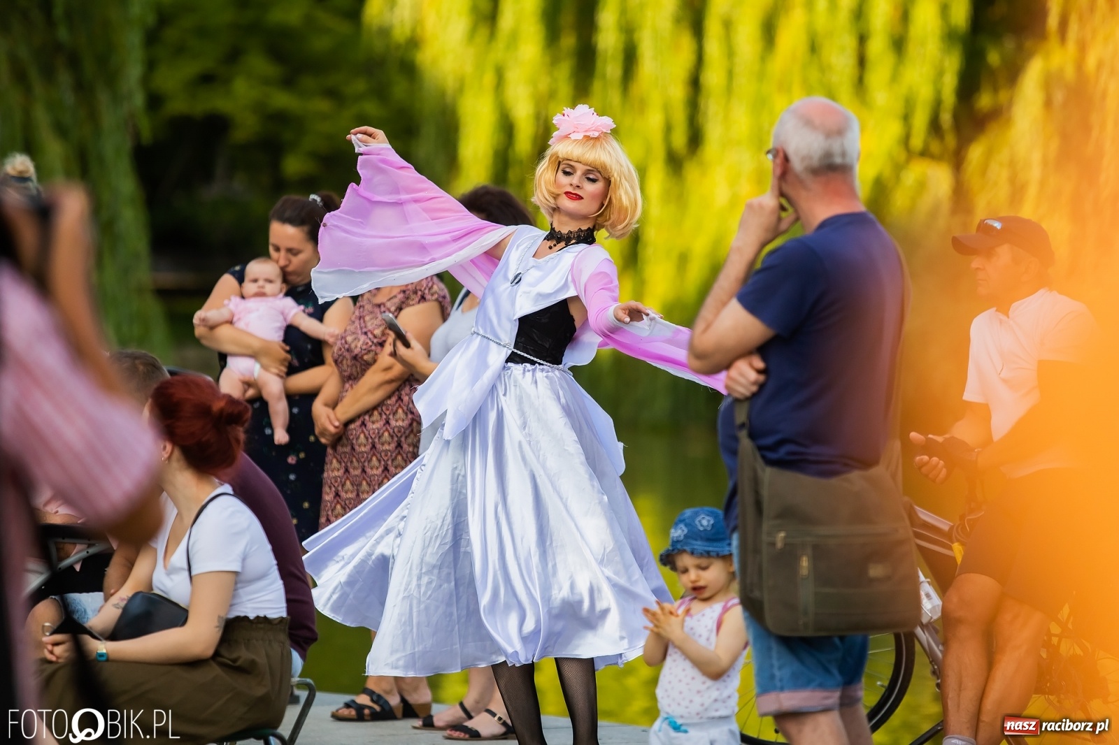 Zdjęcie w galerii na portalu naszraciborz.pl: Operetka na wynos - trzy koncerty w Raciborzu wiadomości z regionu