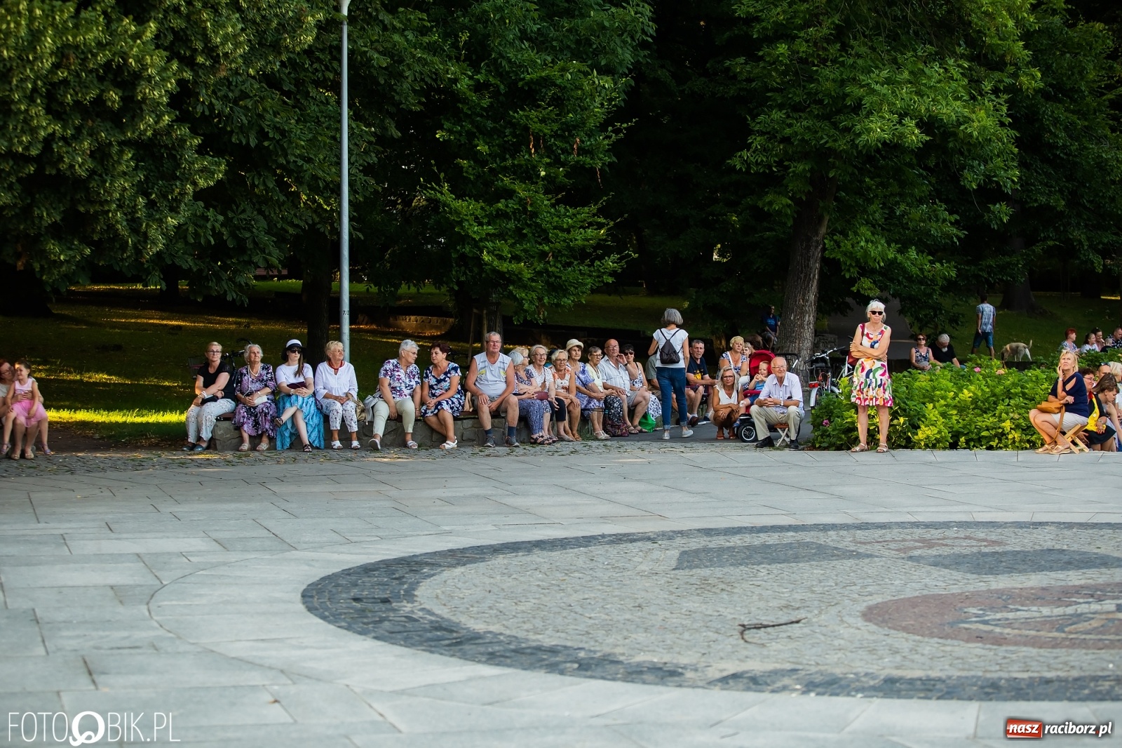 Zdjęcie w galerii na portalu naszraciborz.pl: Operetka na wynos - trzy koncerty w Raciborzu wiadomości z regionu