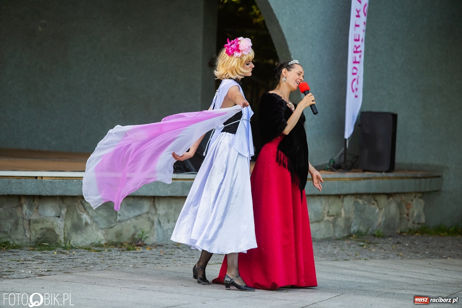 Zdjęcie w galerii na portalu naszraciborz.pl: Operetka na wynos - trzy koncerty w Raciborzu wiadomości z regionu