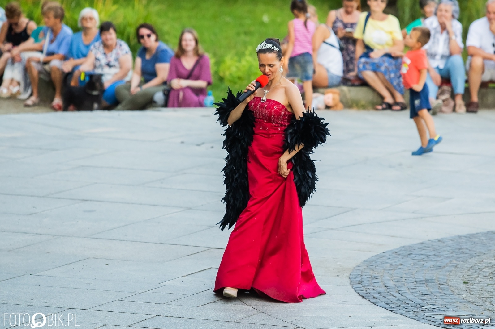 Zdjęcie w galerii na portalu naszraciborz.pl: Operetka na wynos - trzy koncerty w Raciborzu wiadomości z regionu