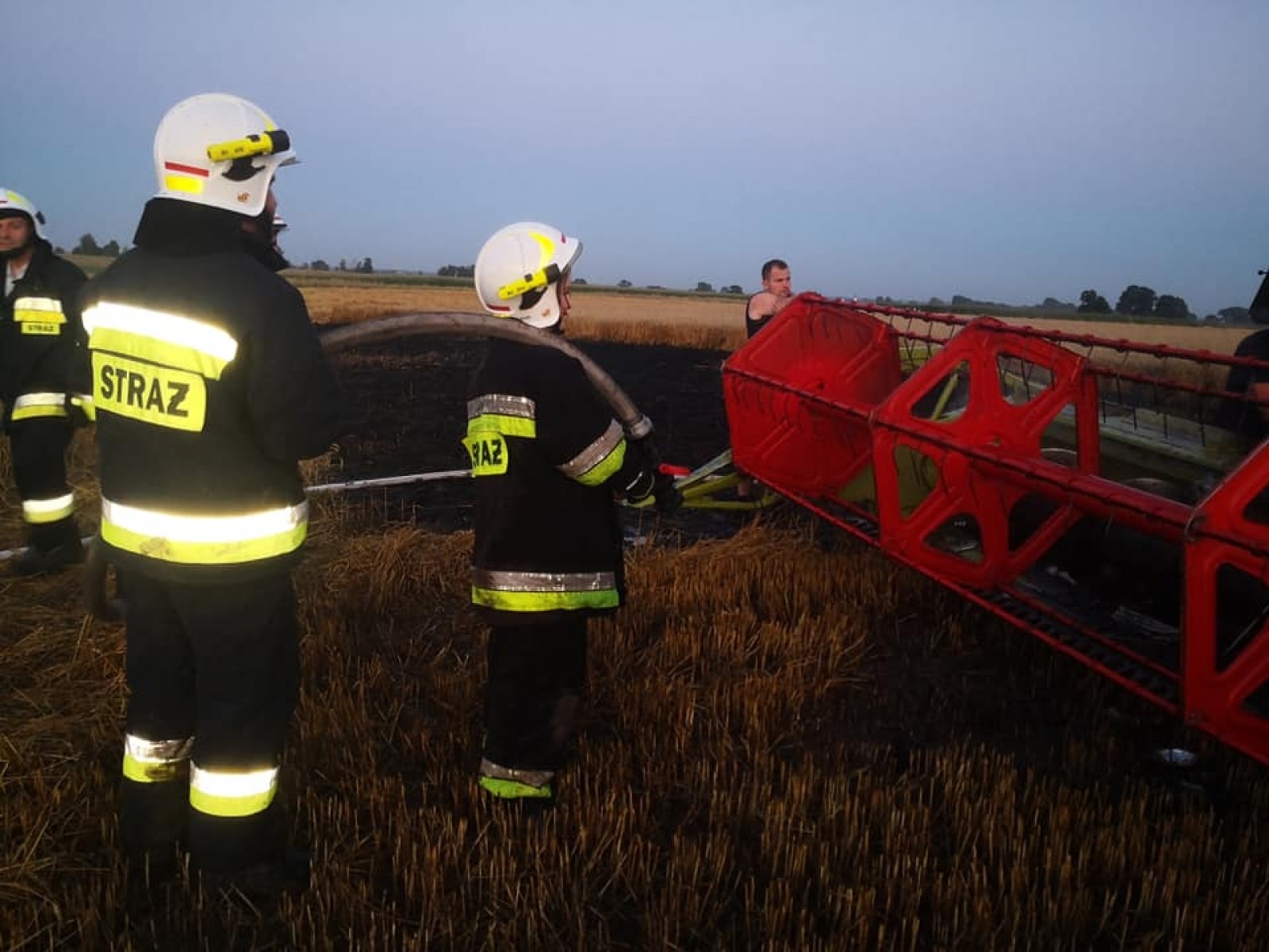 Zdjęcie w galerii na portalu naszraciborz.pl: Groźny pożar pomiędzy Turzem a Rudą wiadomości z regionu