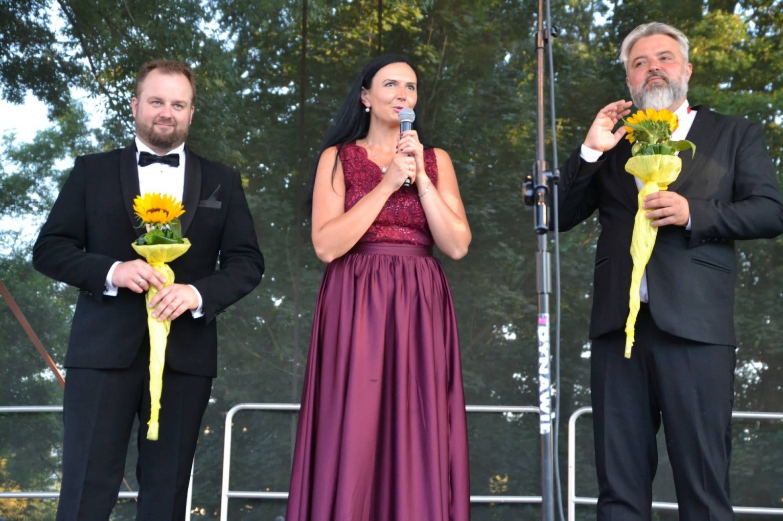 Zdjęcie w galerii na portalu naszraciborz.pl: Trzej tenorzy zaśpiewali na Zamku Piastowskim wiadomości z regionu