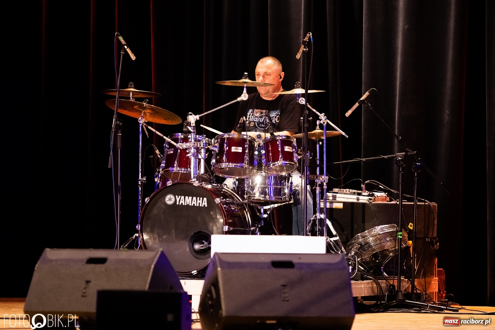 Zdjęcie w galerii na portalu naszraciborz.pl: Koncert Cello Brothers w Raciborskim Centrum Kultury wiadomości z regionu