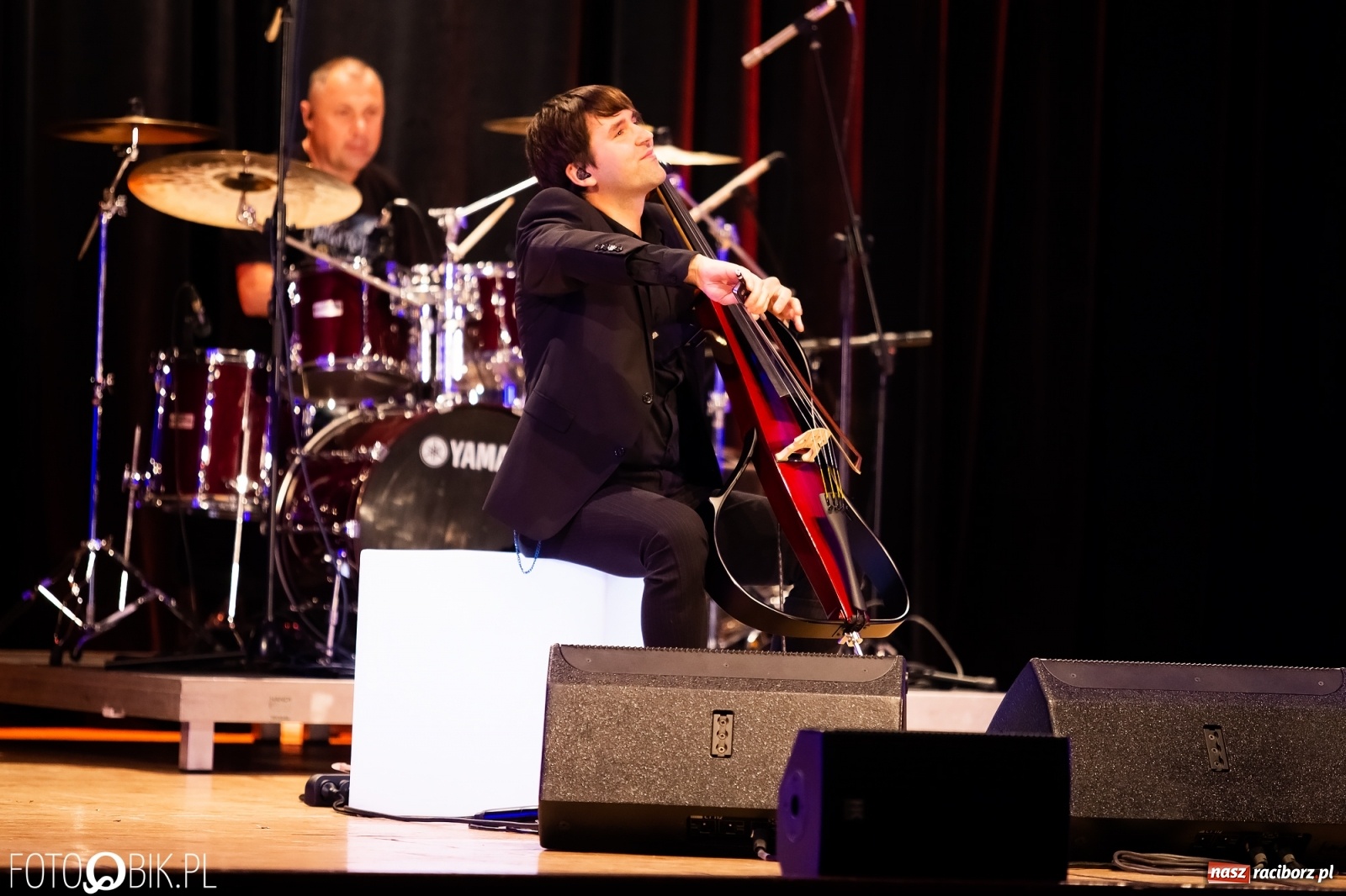 Zdjęcie w galerii na portalu naszraciborz.pl: Koncert Cello Brothers w Raciborskim Centrum Kultury wiadomości z regionu