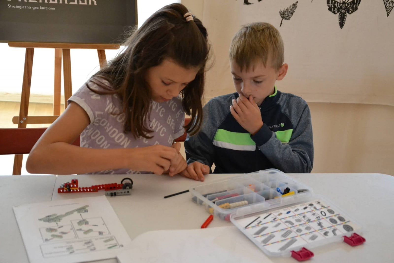 Zdjęcie w galerii na portalu naszraciborz.pl: Jesteśmy dobrzy w te klocki. Warsztaty Lego na Zamku Piastowskim  wiadomości z regionu