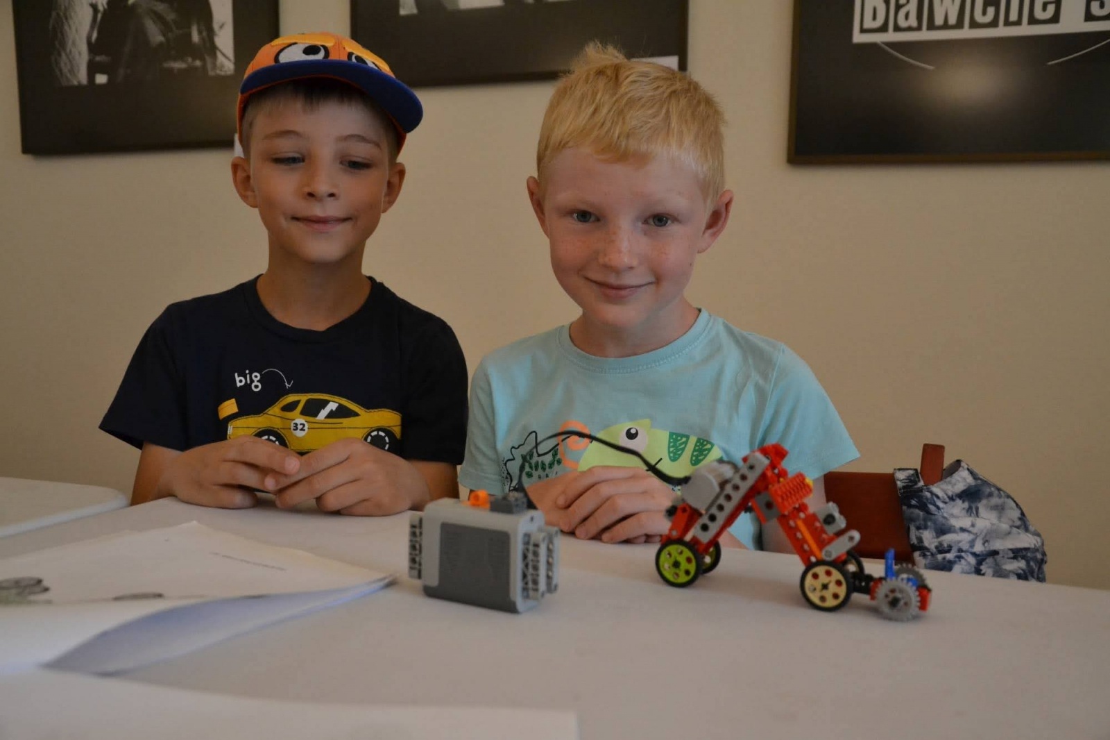 Zdjęcie w galerii na portalu naszraciborz.pl: Jesteśmy dobrzy w te klocki. Warsztaty Lego na Zamku Piastowskim  wiadomości z regionu