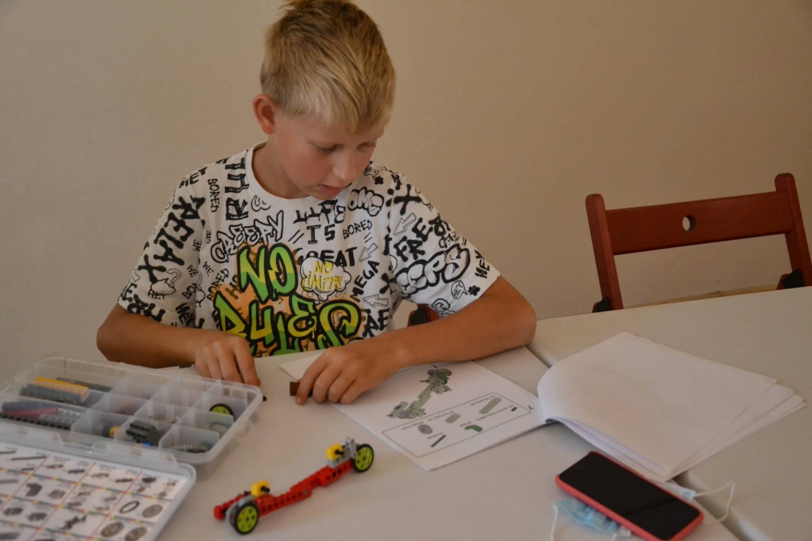 Zdjęcie w galerii na portalu naszraciborz.pl: Jesteśmy dobrzy w te klocki. Warsztaty Lego na Zamku Piastowskim  wiadomości z regionu