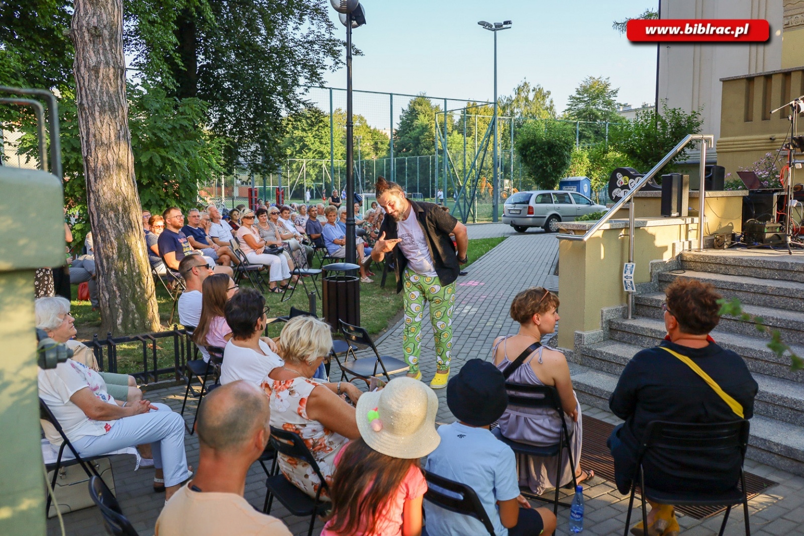 Zdjęcie w galerii na portalu naszraciborz.pl: Historia muzyki w kilku krótkich lekcjach. Bardzo muzyczny Letni Teatr na Schodach wiadomości z regionu