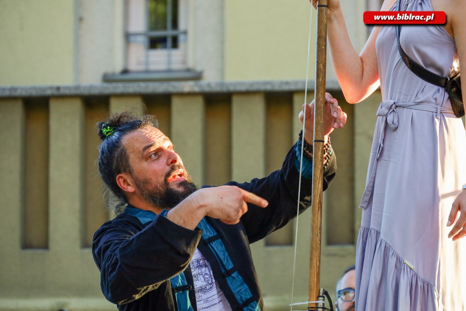 Zdjęcie w galerii na portalu naszraciborz.pl: Historia muzyki w kilku krótkich lekcjach. Bardzo muzyczny Letni Teatr na Schodach wiadomości z regionu