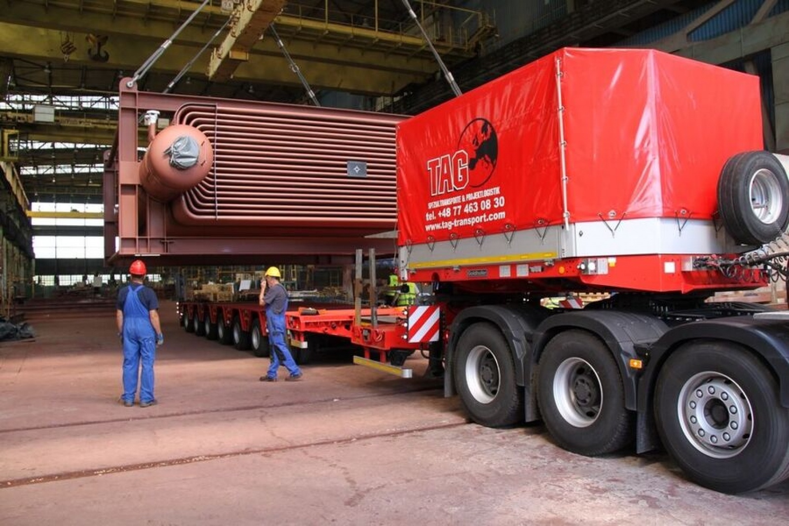 Zdjęcie w galerii na portalu naszraciborz.pl: Transport wielkogabarytowy z Rafako do Radlina wiadomości z regionu