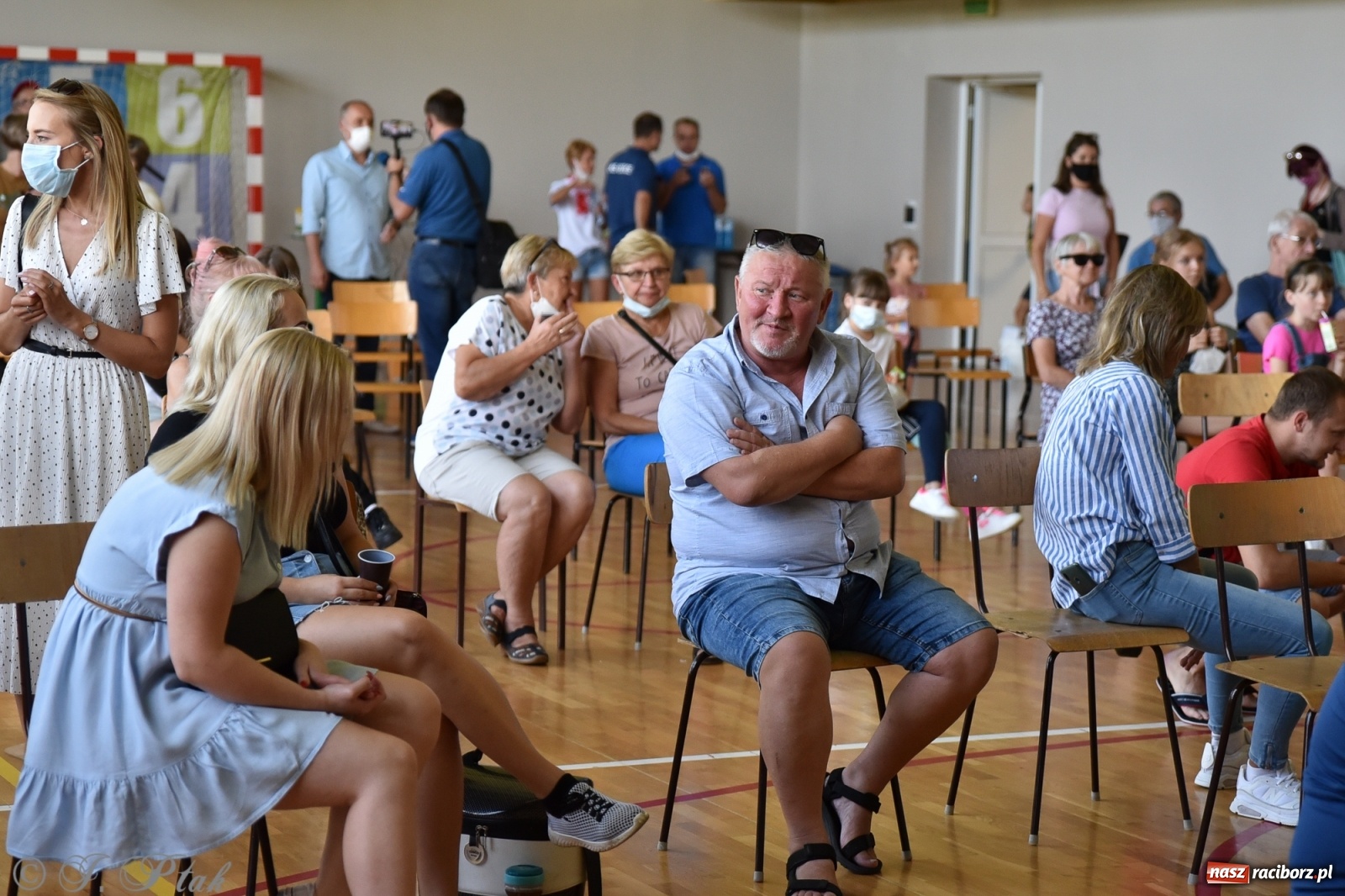 Zdjęcie w galerii na portalu naszraciborz.pl: Fan-club Justyny wypełnił salę na Ocicach. Szykuje się powitanie mistrzyni w Raciborzu wiadomości z regionu