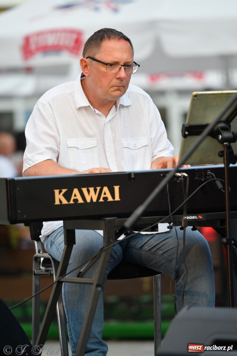 Zdjęcie w galerii na portalu naszraciborz.pl: Jazzowe brzmienie w sercu Raciborza wiadomości z regionu