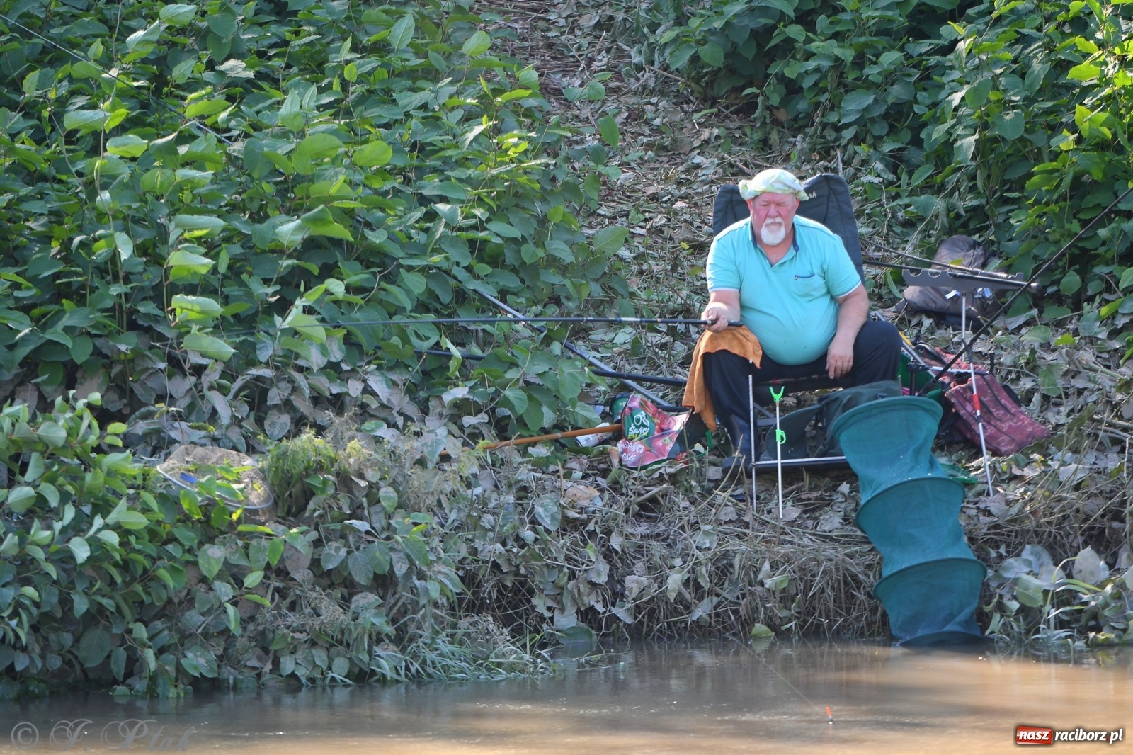 Zdjęcie w galerii na portalu naszraciborz.pl: Roland Przybyła triumfatorem zawodów wędkarskich Odra 2021 wiadomości z regionu