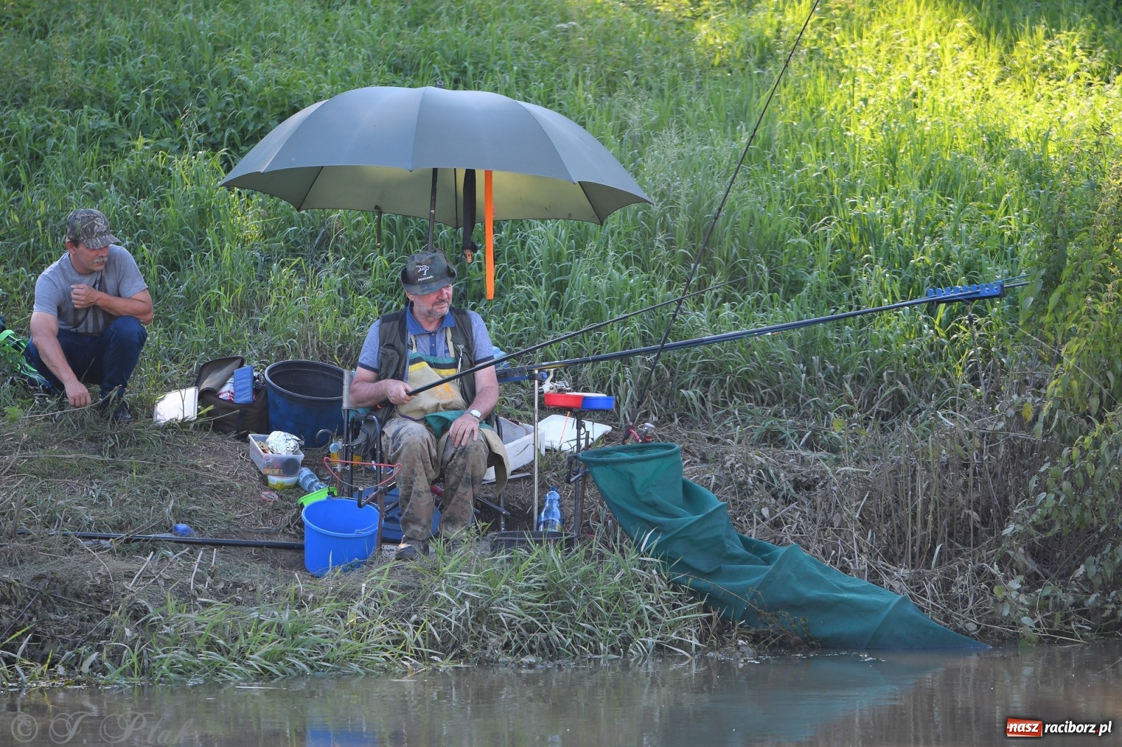 Zdjęcie w galerii na portalu naszraciborz.pl: Roland Przybyła triumfatorem zawodów wędkarskich Odra 2021 wiadomości z regionu