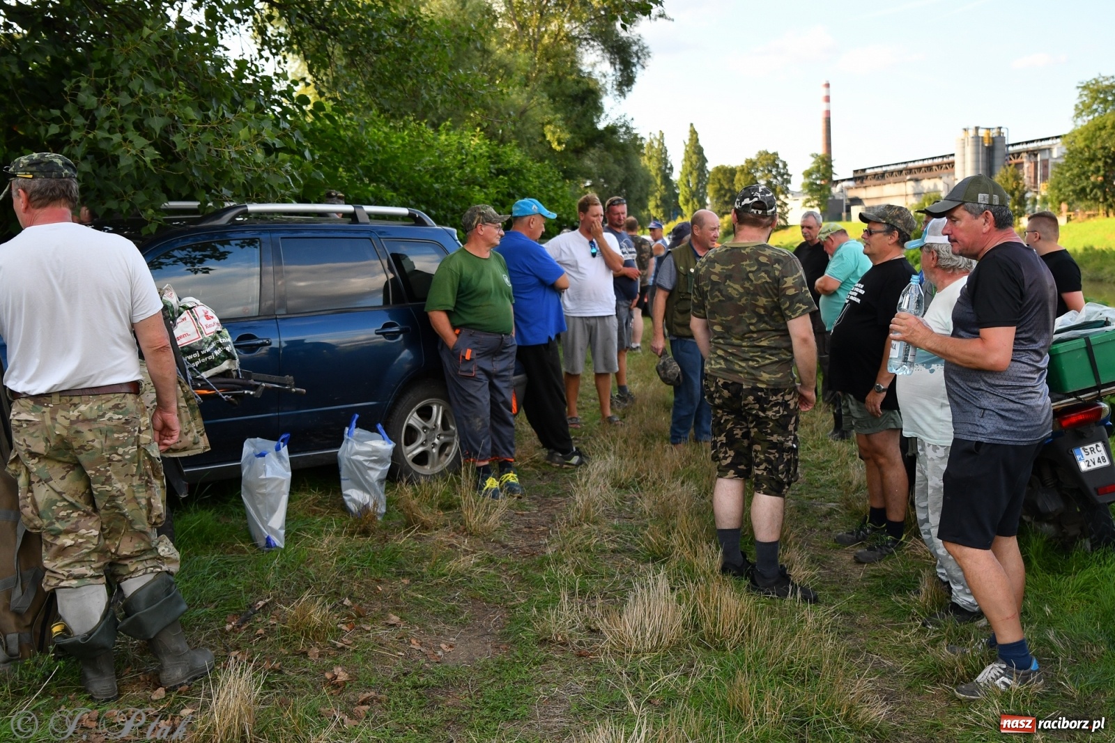 Zdjęcie w galerii na portalu naszraciborz.pl: Roland Przybyła triumfatorem zawodów wędkarskich Odra 2021 wiadomości z regionu