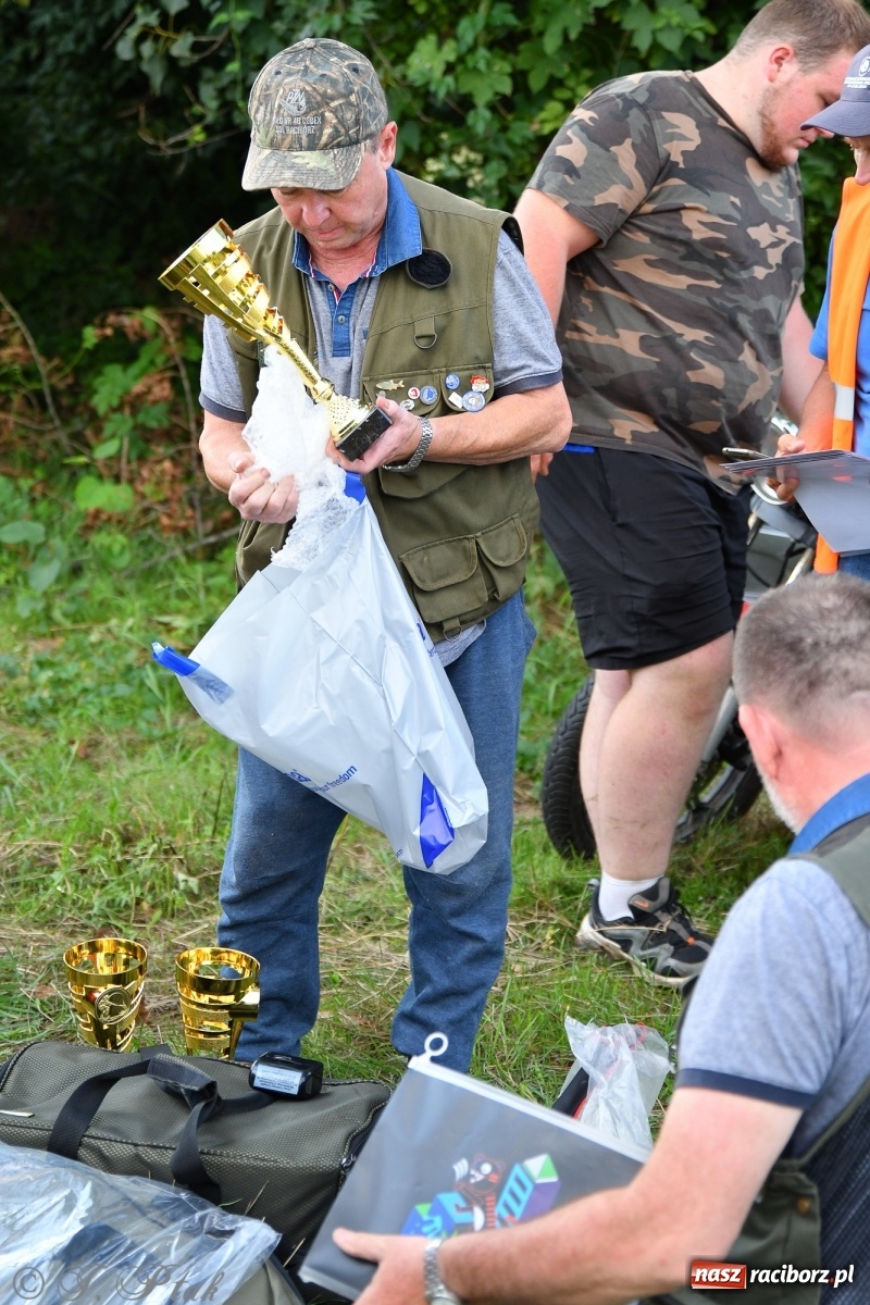 Zdjęcie w galerii na portalu naszraciborz.pl: Roland Przybyła triumfatorem zawodów wędkarskich Odra 2021 wiadomości z regionu