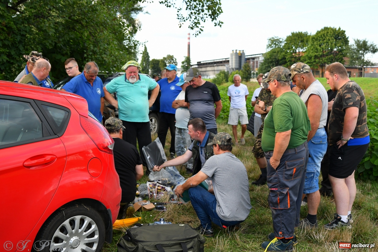 Zdjęcie w galerii na portalu naszraciborz.pl: Roland Przybyła triumfatorem zawodów wędkarskich Odra 2021 wiadomości z regionu