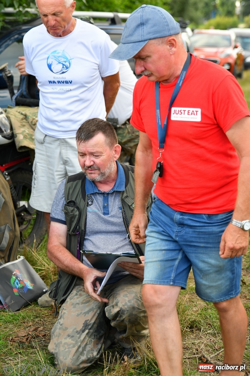 Zdjęcie w galerii na portalu naszraciborz.pl: Roland Przybyła triumfatorem zawodów wędkarskich Odra 2021 wiadomości z regionu