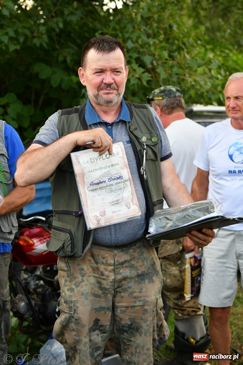 Zdjęcie w galerii na portalu naszraciborz.pl: Roland Przybyła triumfatorem zawodów wędkarskich Odra 2021 wiadomości z regionu