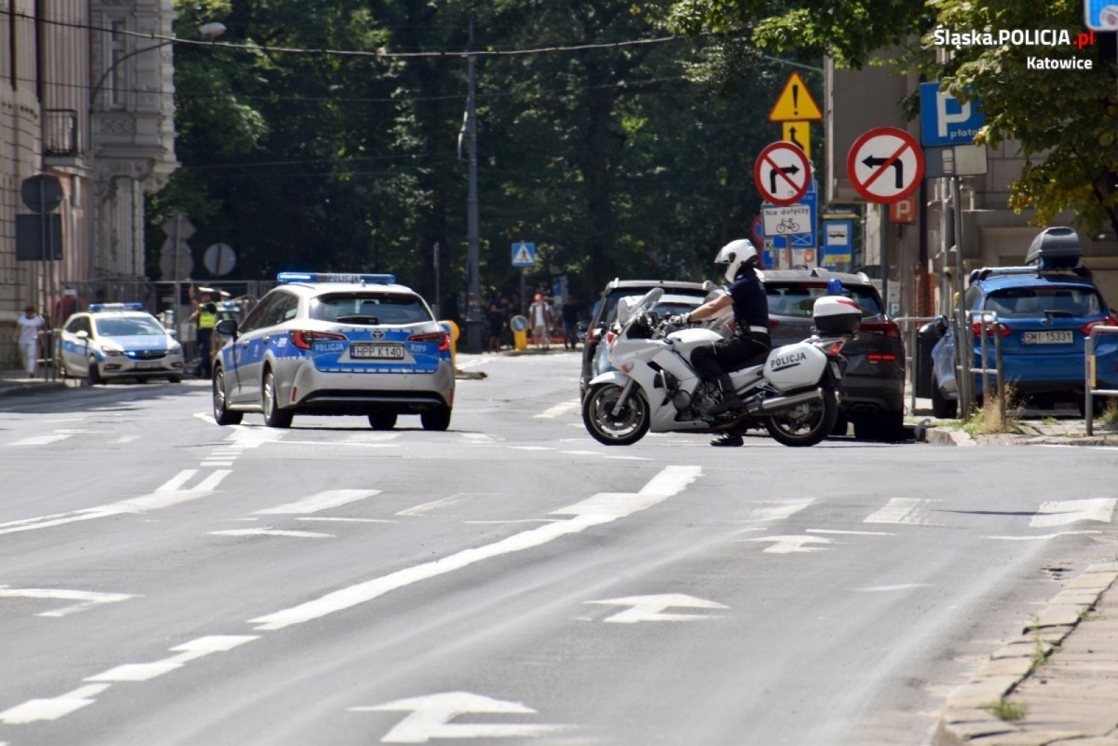 Zdjęcie w galerii na portalu naszraciborz.pl: Katowice: uczestnicy marszu sprzeciwiają się polityce rządu w kwestii Covid-19 [FOTO] wiadomości z regionu