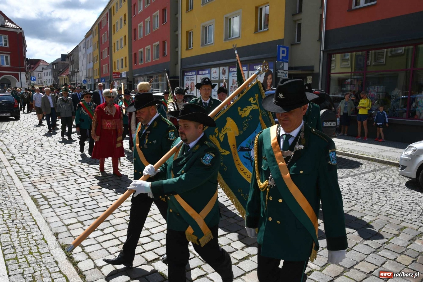 Zdjęcie w galerii na portalu naszraciborz.pl: Bractwo bez kobiet jest jak akwarium bez rybek wiadomości z regionu