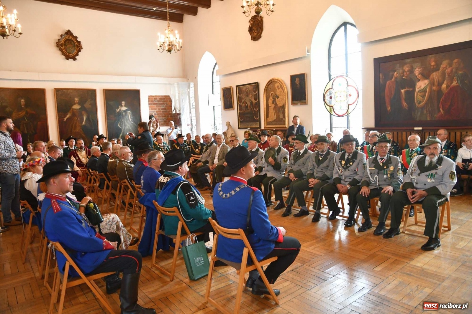 Zdjęcie w galerii na portalu naszraciborz.pl: Bractwo bez kobiet jest jak akwarium bez rybek wiadomości z regionu