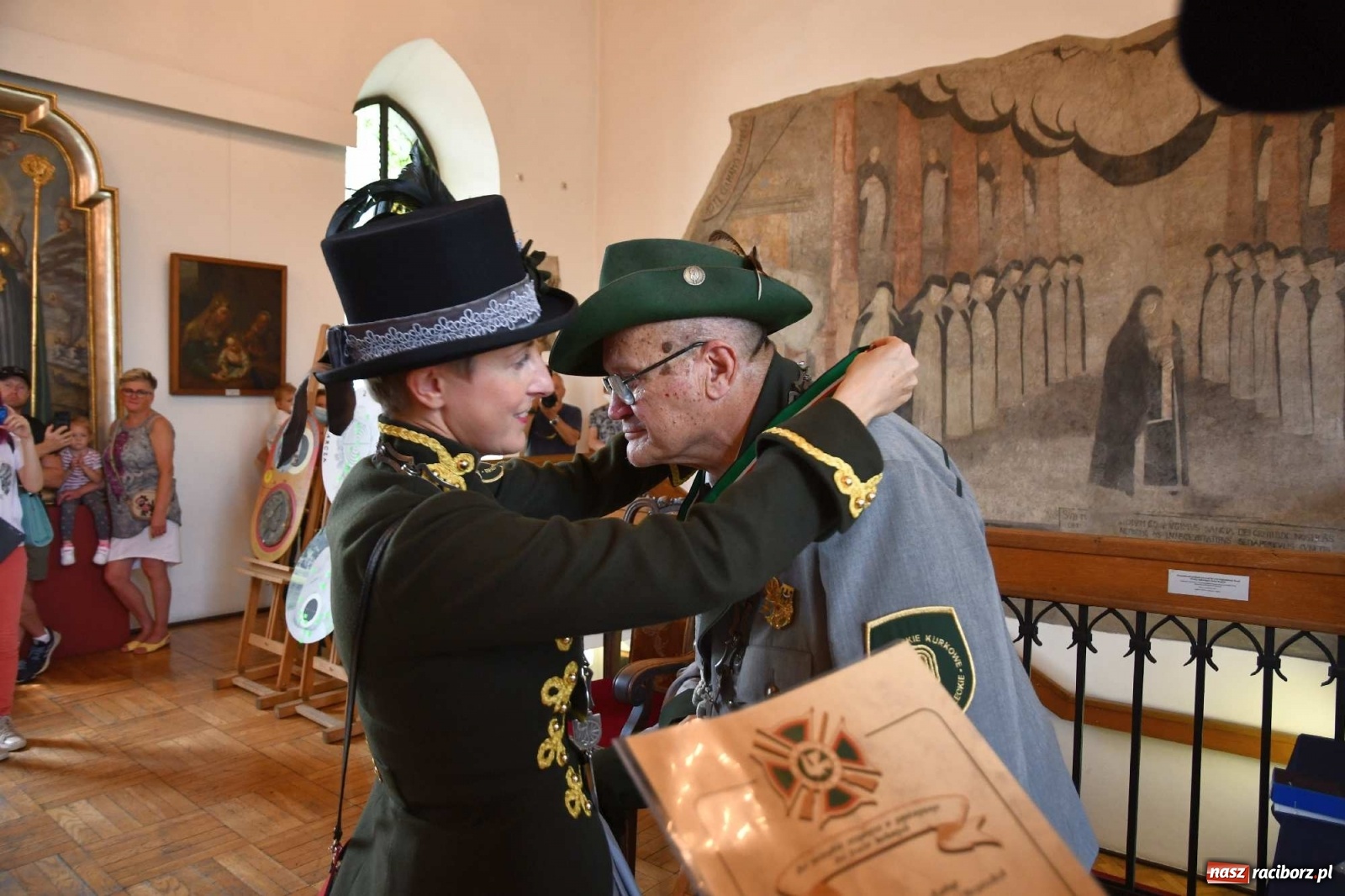 Zdjęcie w galerii na portalu naszraciborz.pl: Bractwo bez kobiet jest jak akwarium bez rybek wiadomości z regionu