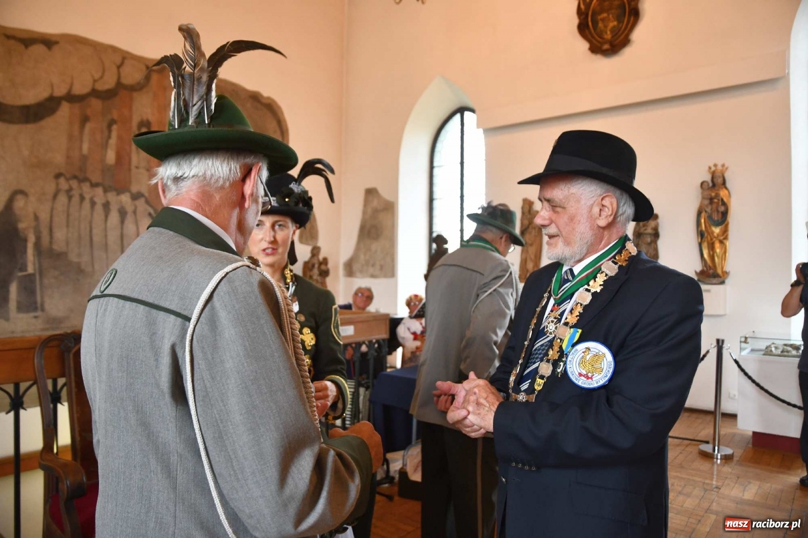 Zdjęcie w galerii na portalu naszraciborz.pl: Bractwo bez kobiet jest jak akwarium bez rybek wiadomości z regionu