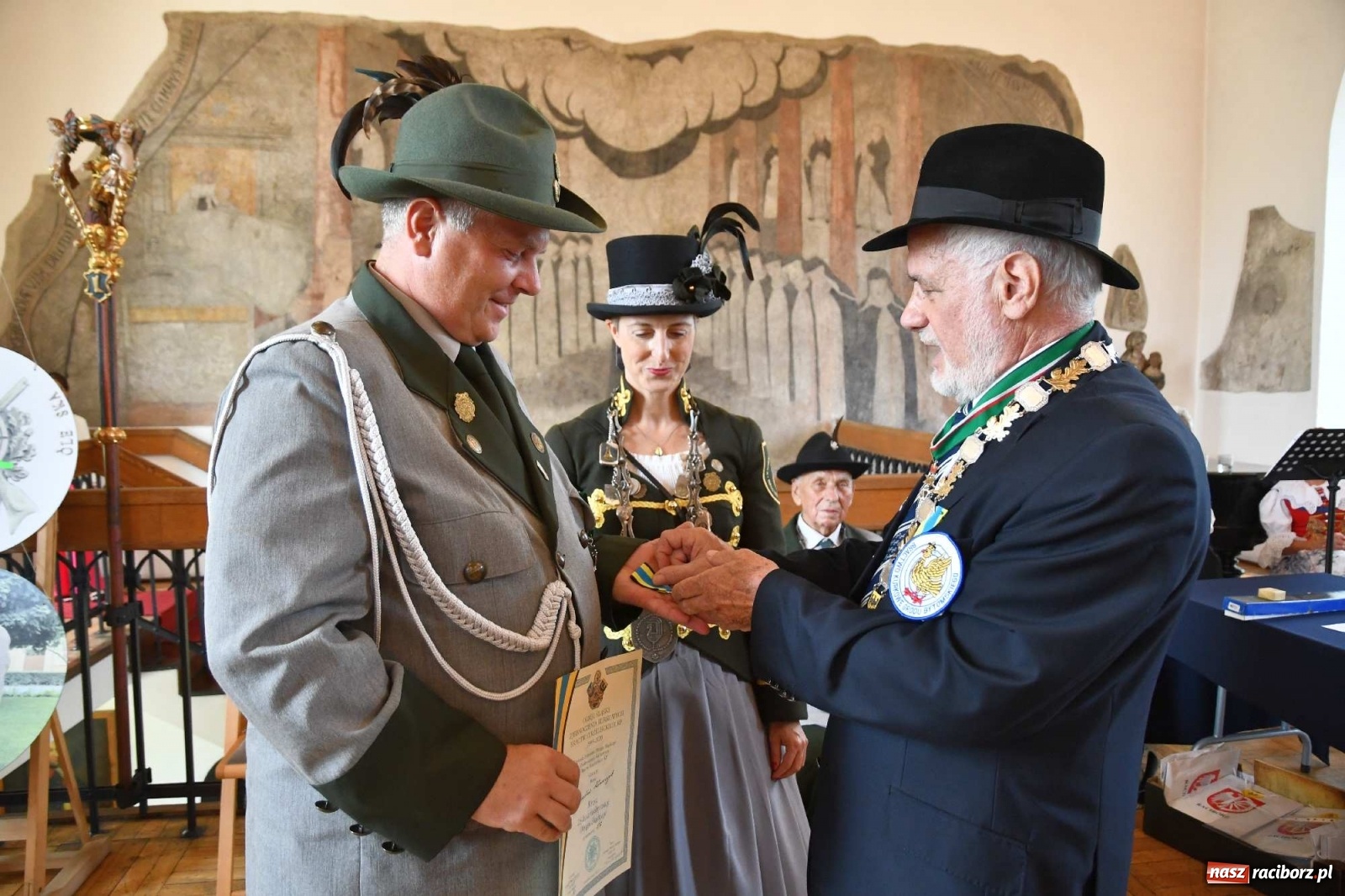 Zdjęcie w galerii na portalu naszraciborz.pl: Bractwo bez kobiet jest jak akwarium bez rybek wiadomości z regionu