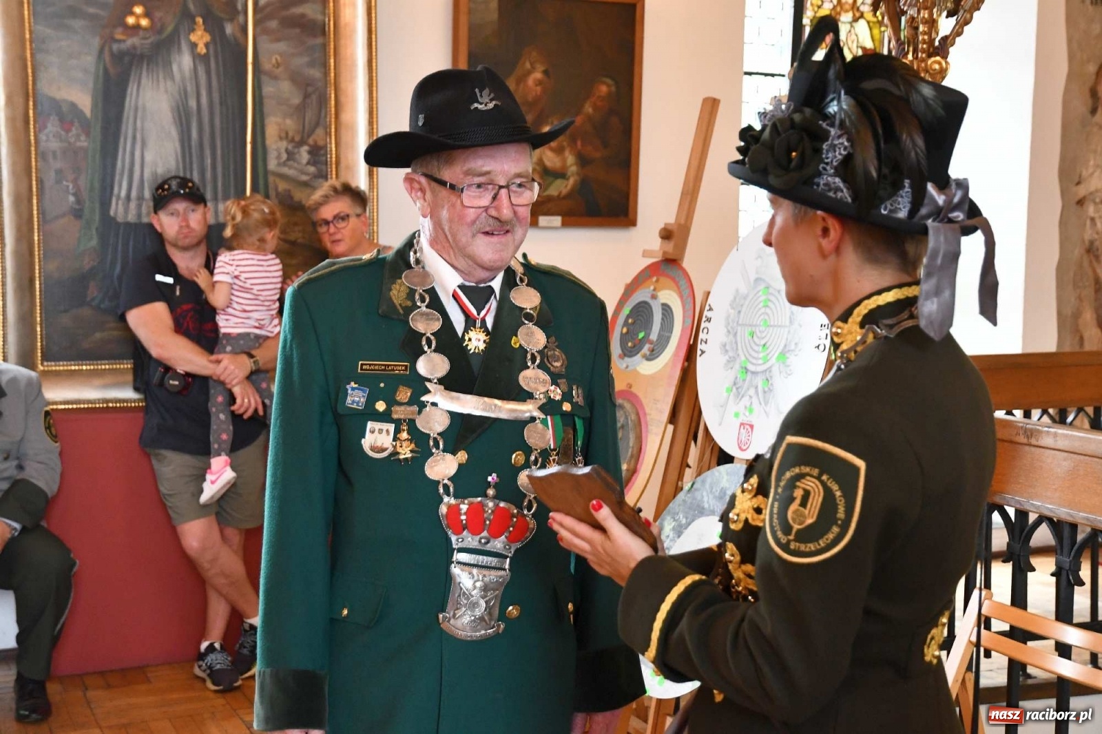 Zdjęcie w galerii na portalu naszraciborz.pl: Bractwo bez kobiet jest jak akwarium bez rybek wiadomości z regionu