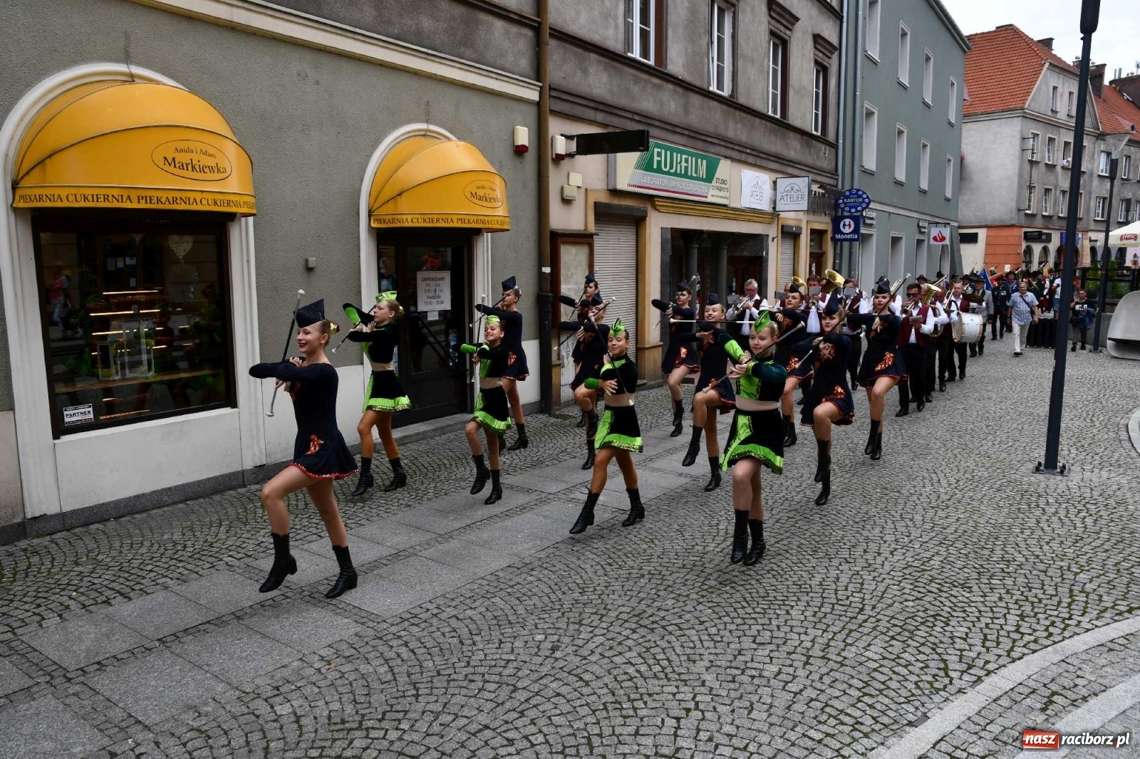 Zdjęcie w galerii na portalu naszraciborz.pl: Bractwo bez kobiet jest jak akwarium bez rybek wiadomości z regionu
