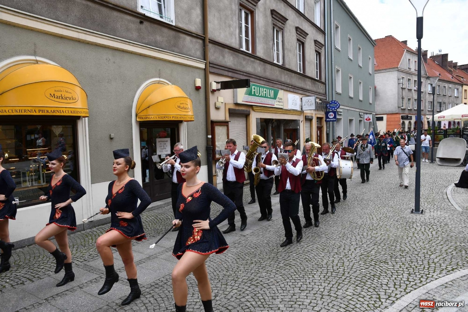 Zdjęcie w galerii na portalu naszraciborz.pl: Bractwo bez kobiet jest jak akwarium bez rybek wiadomości z regionu