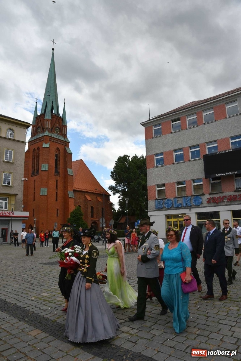 Zdjęcie w galerii na portalu naszraciborz.pl: Bractwo bez kobiet jest jak akwarium bez rybek wiadomości z regionu