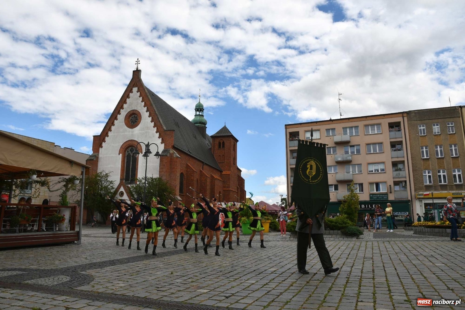 Zdjęcie w galerii na portalu naszraciborz.pl: Bractwo bez kobiet jest jak akwarium bez rybek wiadomości z regionu