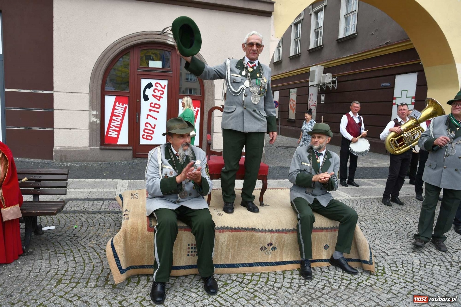 Zdjęcie w galerii na portalu naszraciborz.pl: Bractwo bez kobiet jest jak akwarium bez rybek wiadomości z regionu