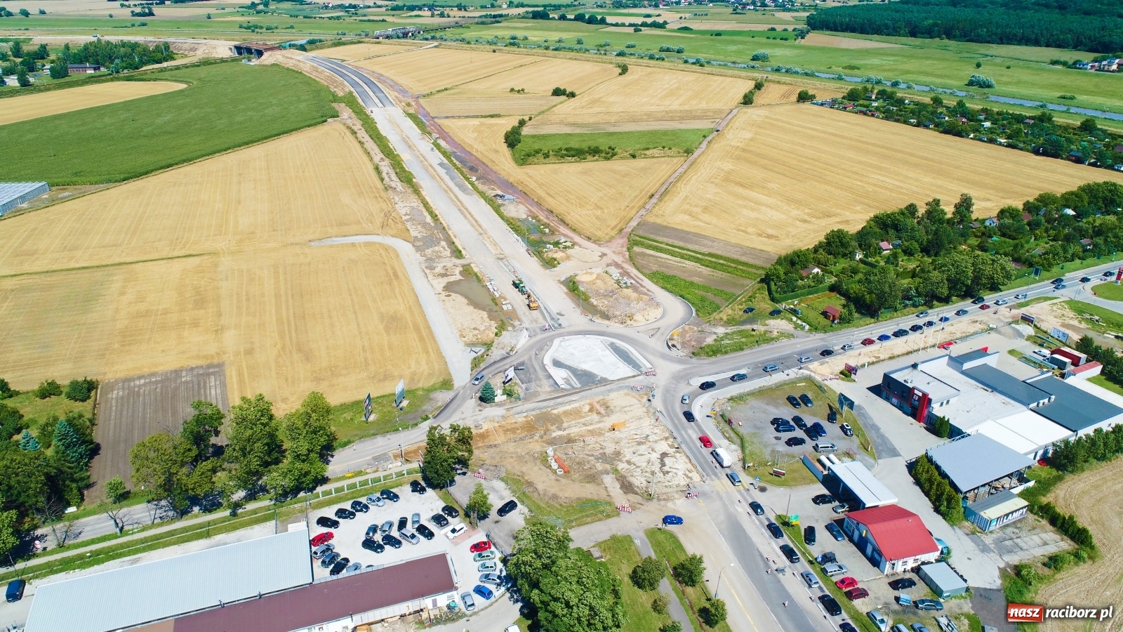 Zdjęcie w galerii na portalu naszraciborz.pl: Raport z budowy wschodniej obwodnicy Raciborza [LIPIEC] wiadomości z regionu