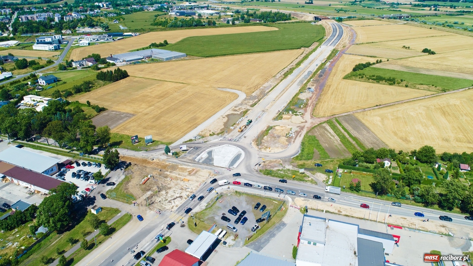 Zdjęcie w galerii na portalu naszraciborz.pl: Raport z budowy wschodniej obwodnicy Raciborza [LIPIEC] wiadomości z regionu
