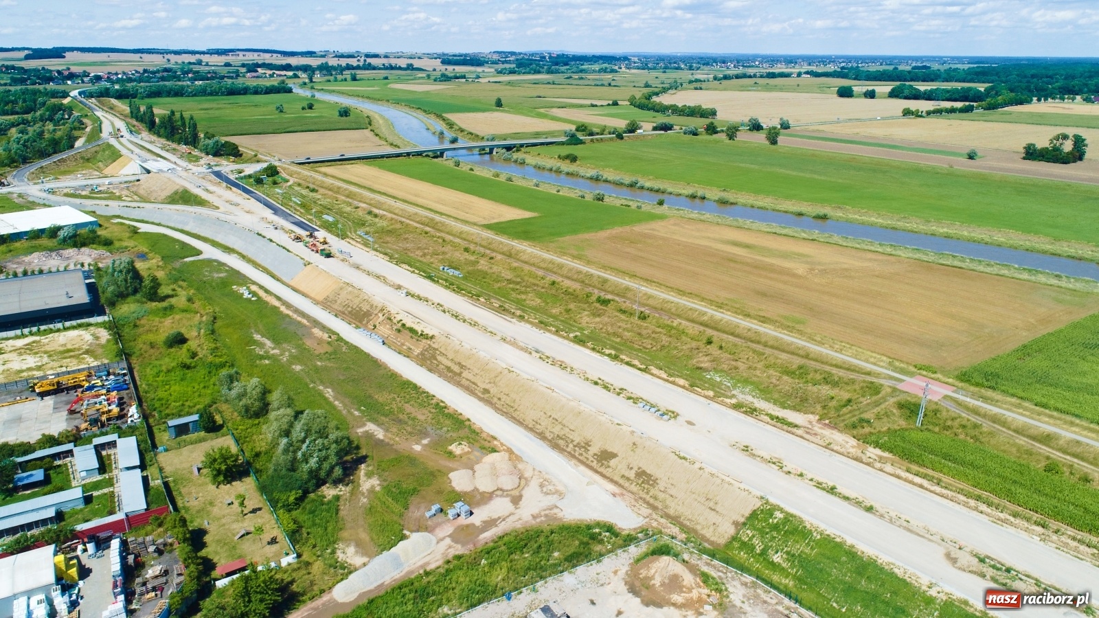 Zdjęcie w galerii na portalu naszraciborz.pl: Raport z budowy wschodniej obwodnicy Raciborza [LIPIEC] wiadomości z regionu