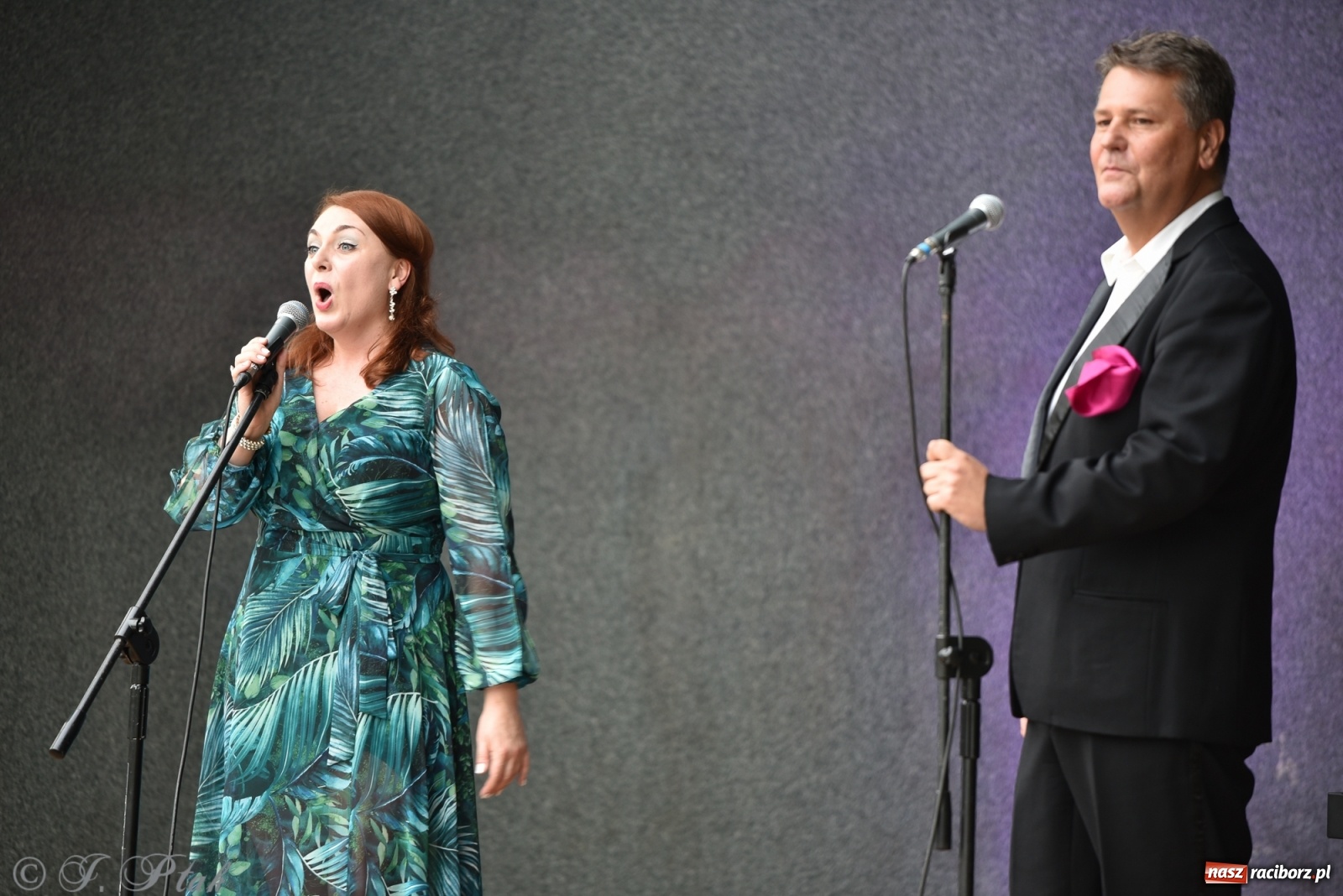 Zdjęcie w galerii na portalu naszraciborz.pl: Operowa kraina uśmiechu w parku m. Roth wiadomości z regionu