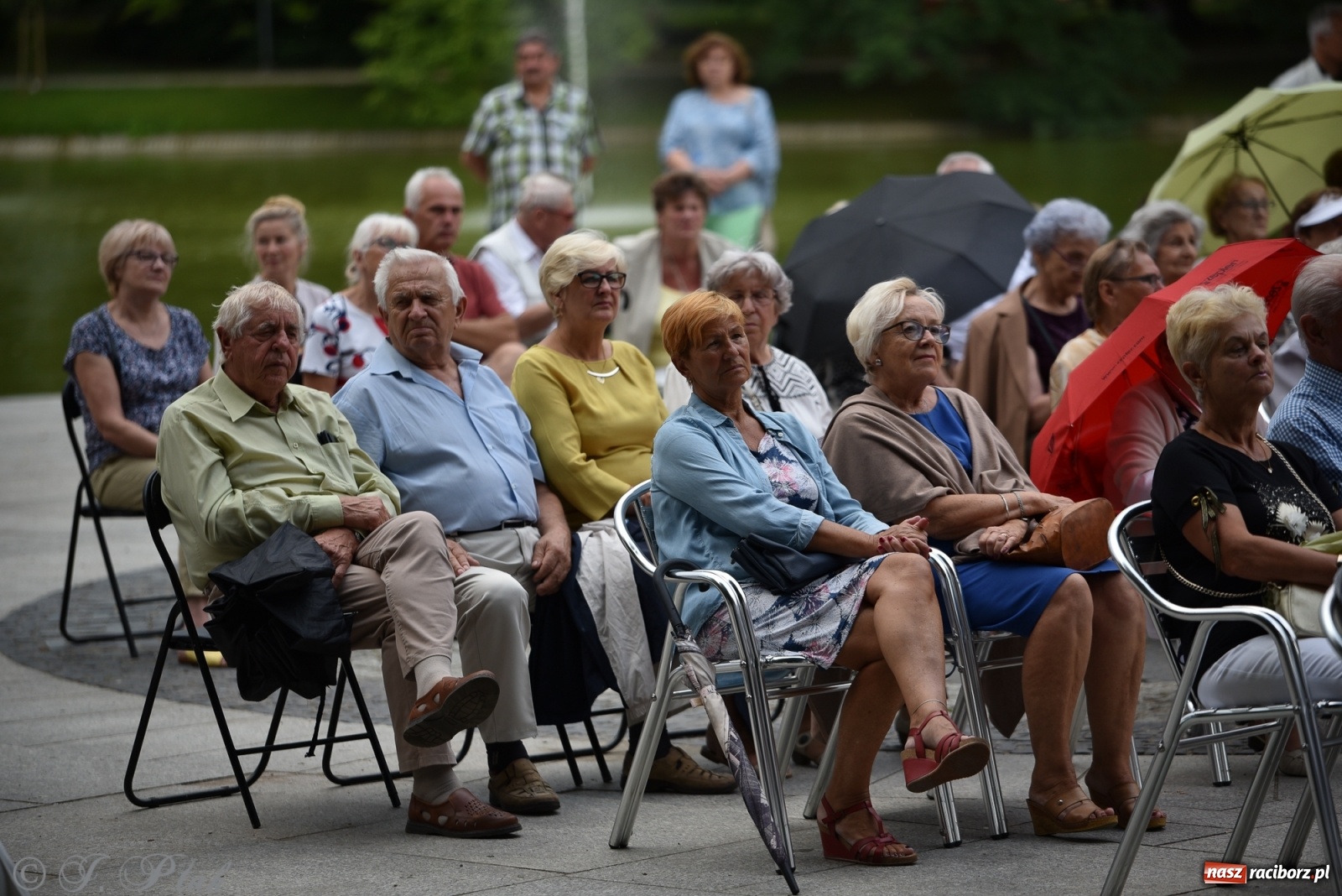 Zdjęcie w galerii na portalu naszraciborz.pl: Operowa kraina uśmiechu w parku m. Roth wiadomości z regionu