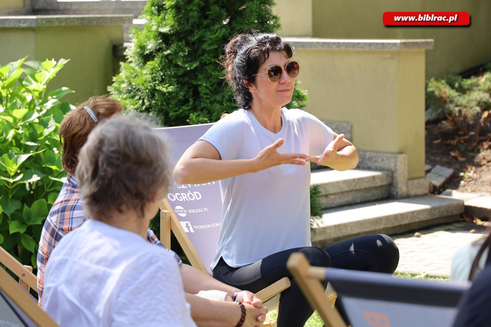 Zdjęcie w galerii na portalu naszraciborz.pl: Oddychaj nie wzdychaj. Warsztaty prawidłowego oddychania w bibliotece wiadomości z regionu