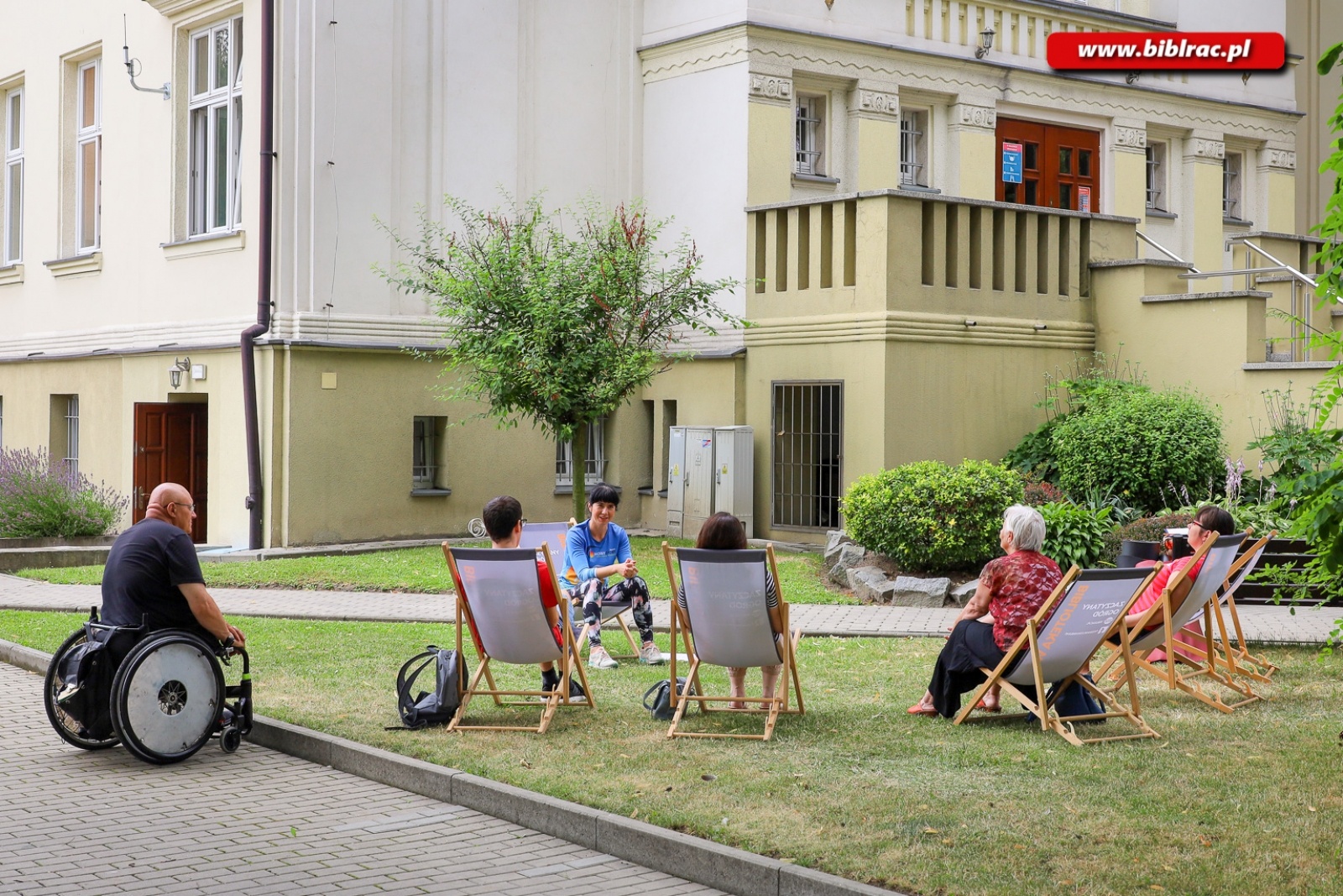 Zdjęcie w galerii na portalu naszraciborz.pl: Oddychaj nie wzdychaj. Warsztaty prawidłowego oddychania w bibliotece wiadomości z regionu